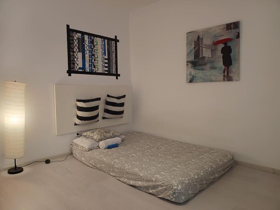 Minimalist Studio Apartment Bucharest